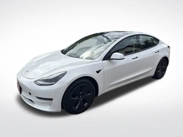 Tesla Model 3 photo 7