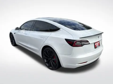 More photos of 2020 Tesla Model 3 Performance at Diamond Jim's Motor Cars, WI