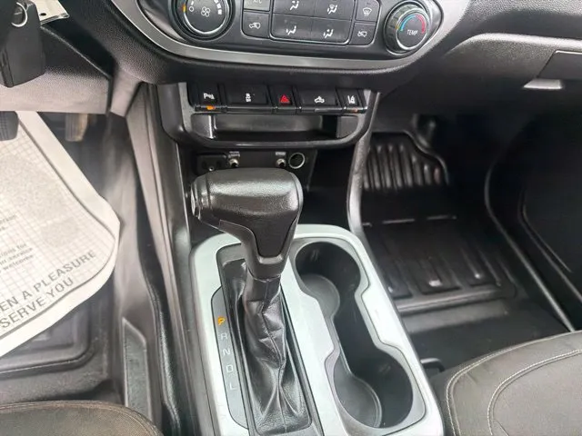 Chevrolet Colorado photo 17