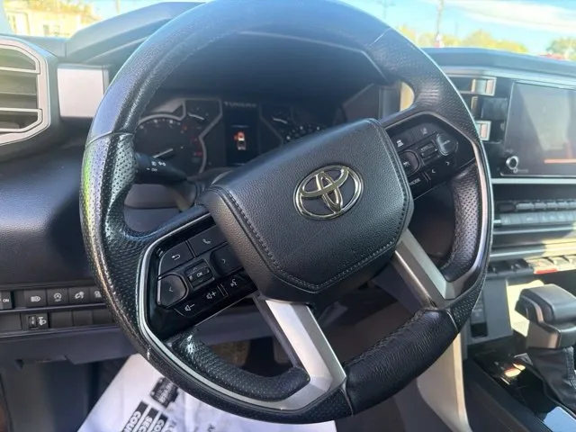 Toyota Tundra photo 15