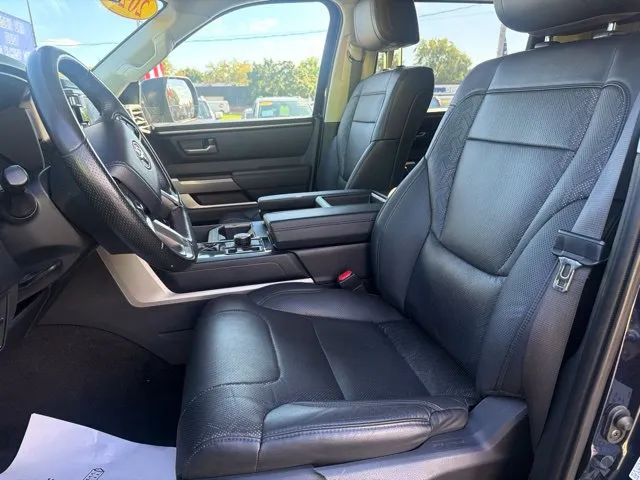 Toyota Tundra photo 14