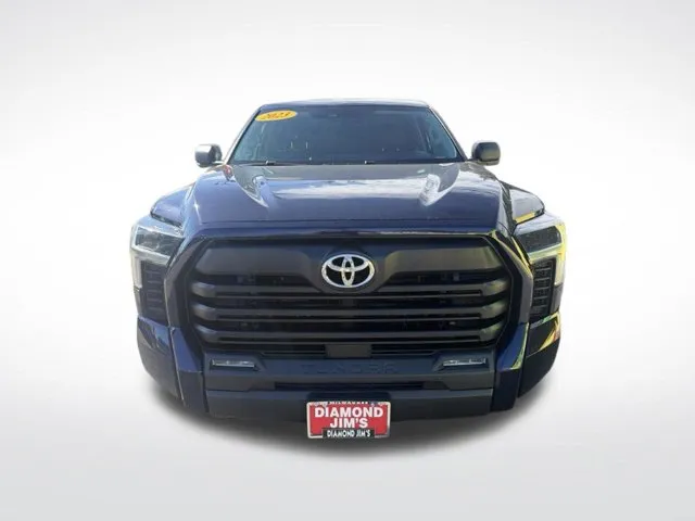 Toyota Tundra photo 9