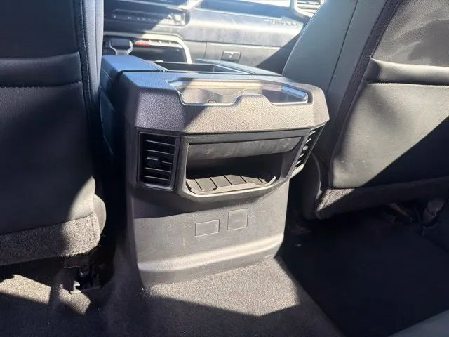Toyota Tundra photo 20