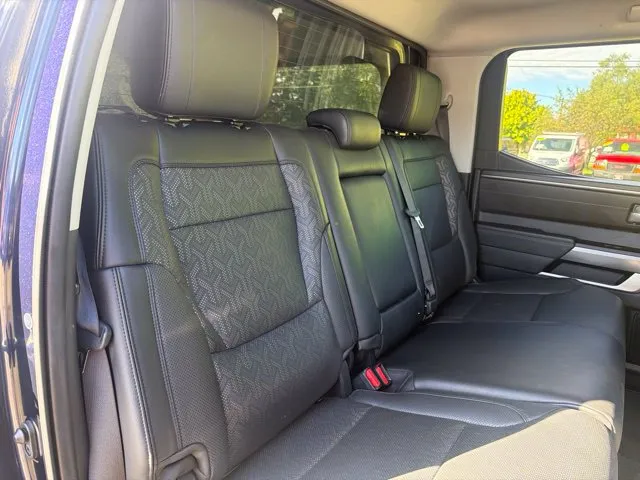 Toyota Tundra photo 23