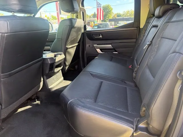 Toyota Tundra photo 19