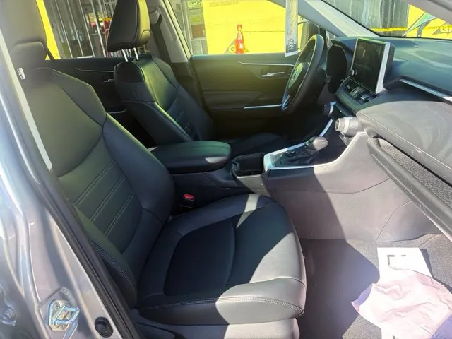 Toyota RAV4 photo 25