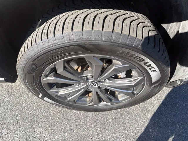 Toyota RAV4 photo 12