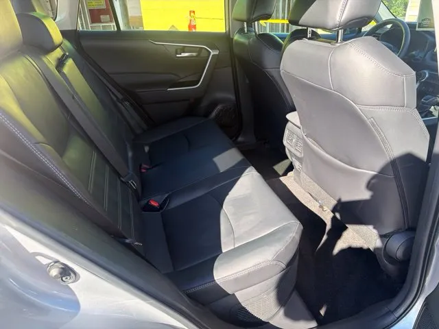 Toyota RAV4 photo 23