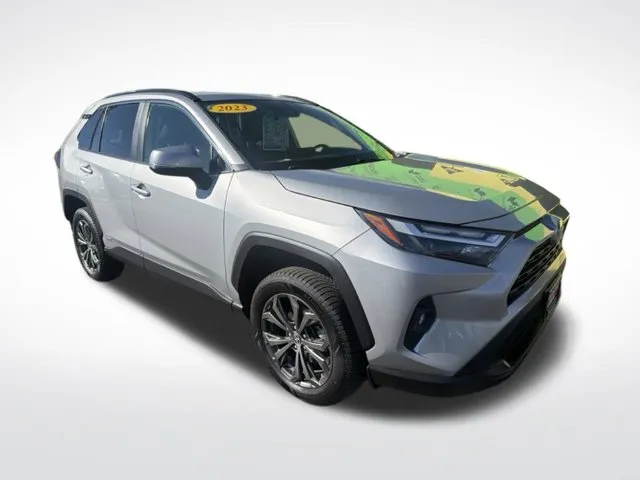 Toyota RAV4 photo 7