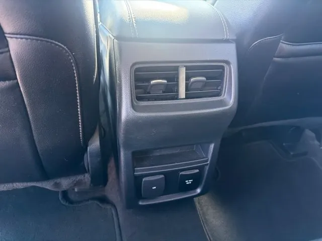 Ford Edge photo 19