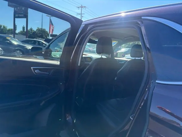 Ford Edge photo 20
