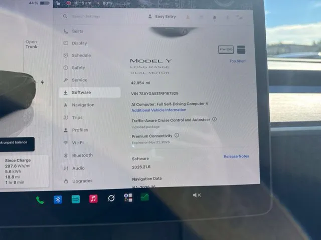 Tesla Model Y photo 31