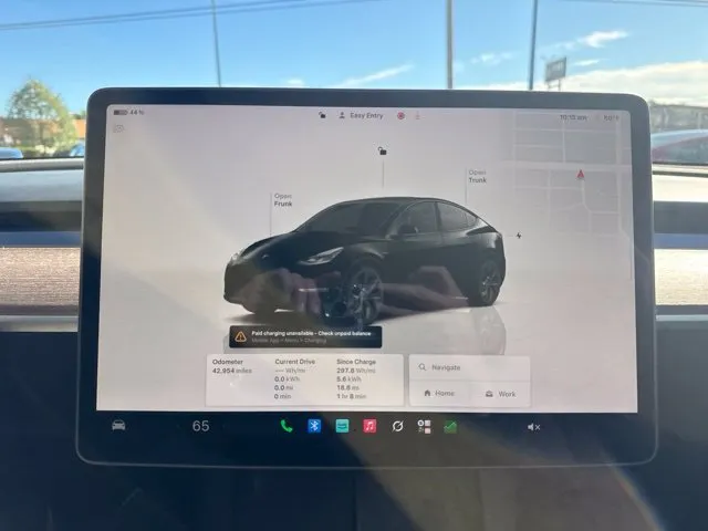 Tesla Model Y photo 28