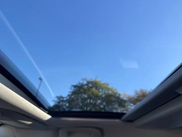 Toyota Prius photo 33