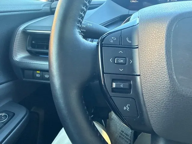 Toyota Prius photo 23