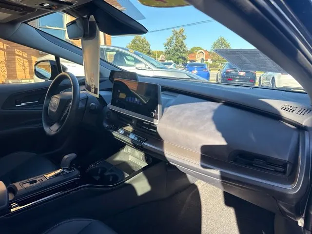 Toyota Prius photo 19