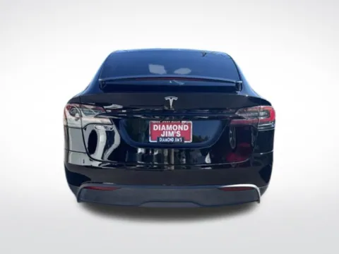More photos of 2022 Tesla Model X at Diamond Jim's Motor Cars, WI