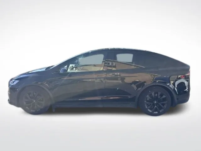 Tesla Model X photo 6