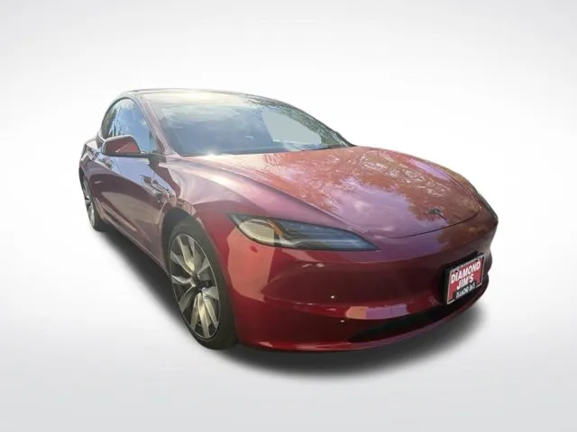 Tesla Model 3 photo 7