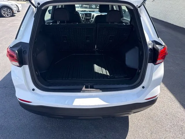 Chevrolet Equinox photo 14