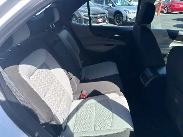 Chevrolet Equinox photo 16