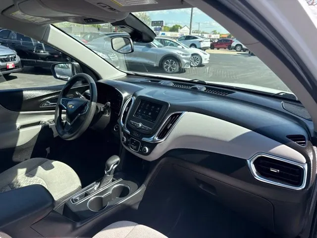 Chevrolet Equinox photo 17