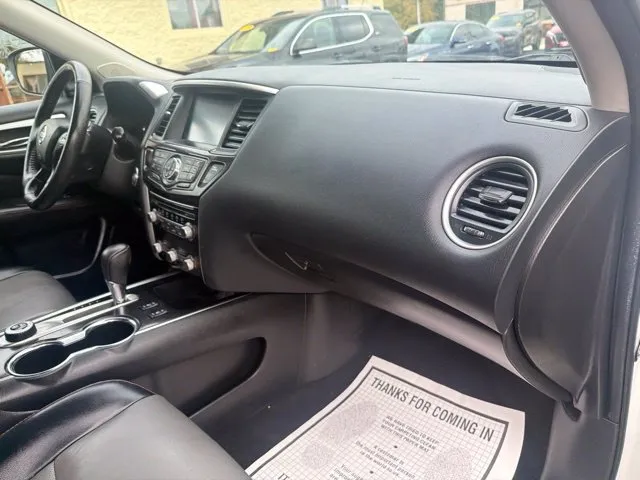 Nissan Pathfinder photo 30