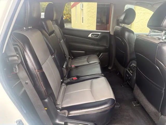 Nissan Pathfinder photo 27