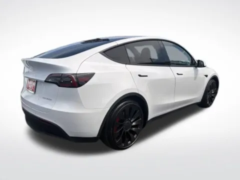 Another view of 2022 Tesla Model Y Performance for sale in Milwaukee, WI at Diamond Jim's Motor Cars