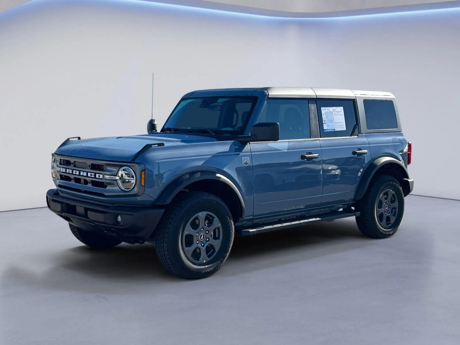 Gray 2024 Ford Bronco Big Bend for sale in Alcoa, TN