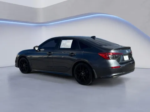 More photos of 2022 Honda Civic Sedan Sport at Airport Honda, TN