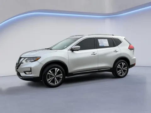 Photos of 2017 Nissan Rogue SL for sale in Alcoa, TN at Airport Honda