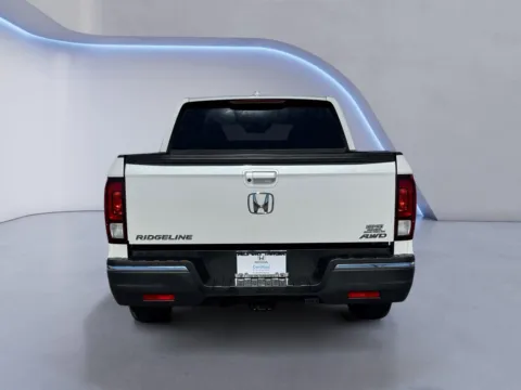 More photos of 2020 HONDA RIDGELINE SPORT at Airport Honda, TN