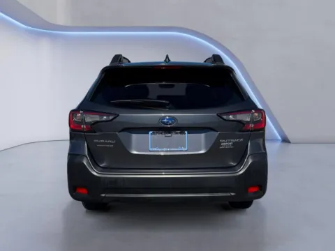 More photos of 2025 Subaru Outback BASE at Airport Honda, TN