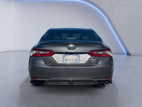 More photos of 2018 Toyota Camry SE at Airport Honda, TN