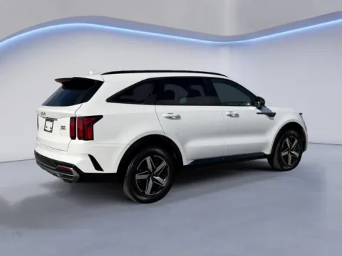 Another view of 2023 Kia Sorento EX for sale in Alcoa, TN at Airport Honda