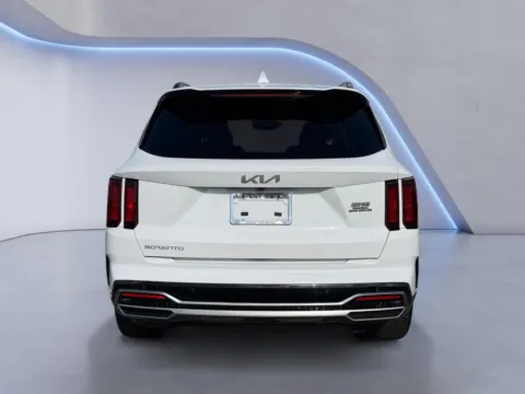 More photos of 2023 Kia Sorento EX at Airport Honda, TN