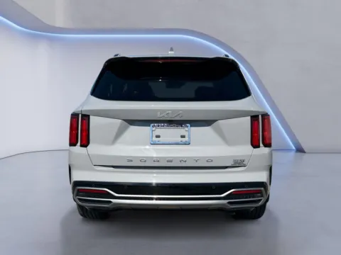 More photos of 2022 Kia Sorento SX at Airport Honda, TN