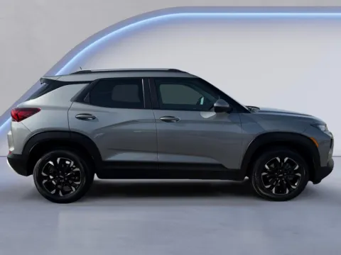 Photos of 2023 Chevrolet Trailblazer LT for sale in Alcoa, TN at Airport Honda