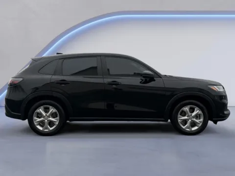 Photos of 2024 Honda HR-V LX for sale in Alcoa, TN at Airport Honda