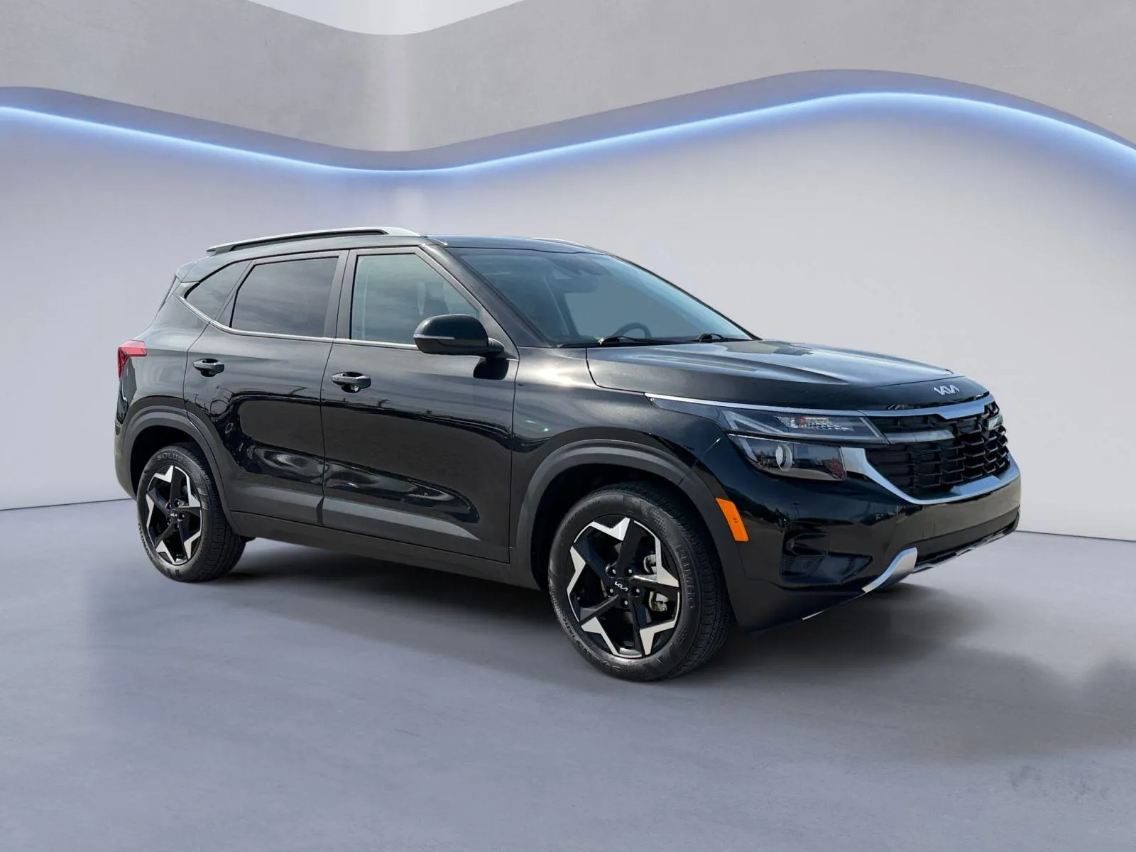 Black 2025 Kia Seltos S for sale in Alcoa, TN