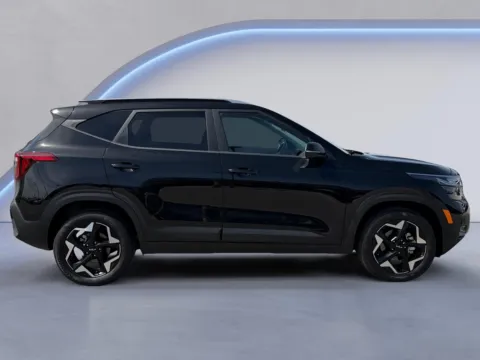 Photos of 2025 Kia Seltos S for sale in Alcoa, TN at Airport Honda