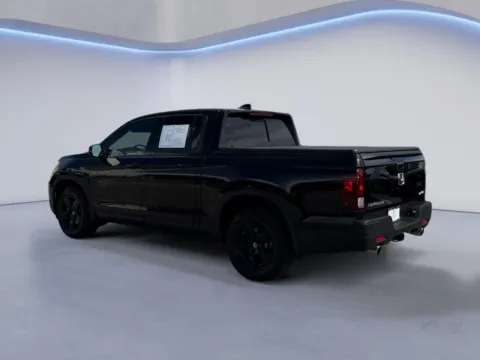More photos of 2023 Honda Ridgeline Black Edition at Airport Honda, TN