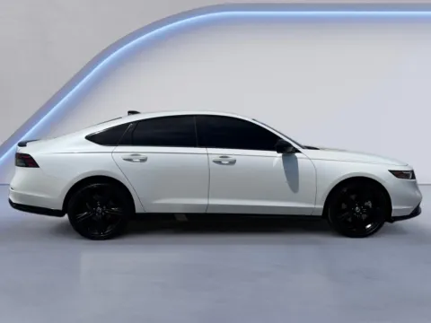 Photos of 2024 Honda Accord Hybrid Sport-L for sale in Alcoa, TN at Airport Honda