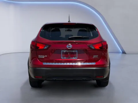 More photos of 2019 Nissan Rogue Sport S at Airport Honda, TN