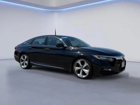 Black 2019 Honda Accord Touring for sale in Alcoa, TN