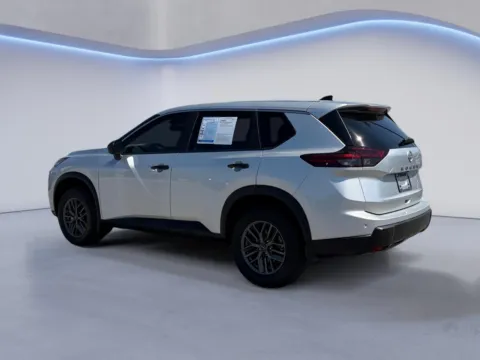 More photos of 2025 Nissan Rogue S at Airport Honda, TN