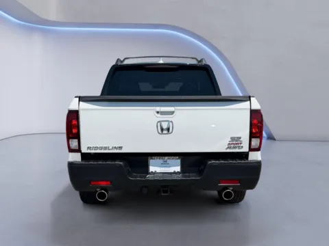 More photos of 2021 Honda Ridgeline Sport at Airport Honda, TN
