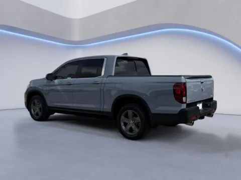 More photos of 2023 Honda Ridgeline RTL at Airport Honda, TN