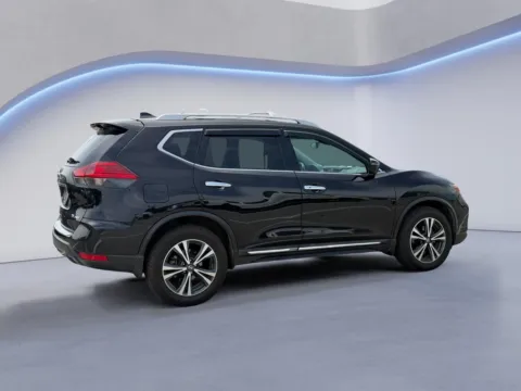 Another view of 2017 Nissan Rogue SL for sale in Alcoa, TN at Airport Honda